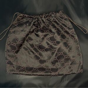 Gucci dust bag